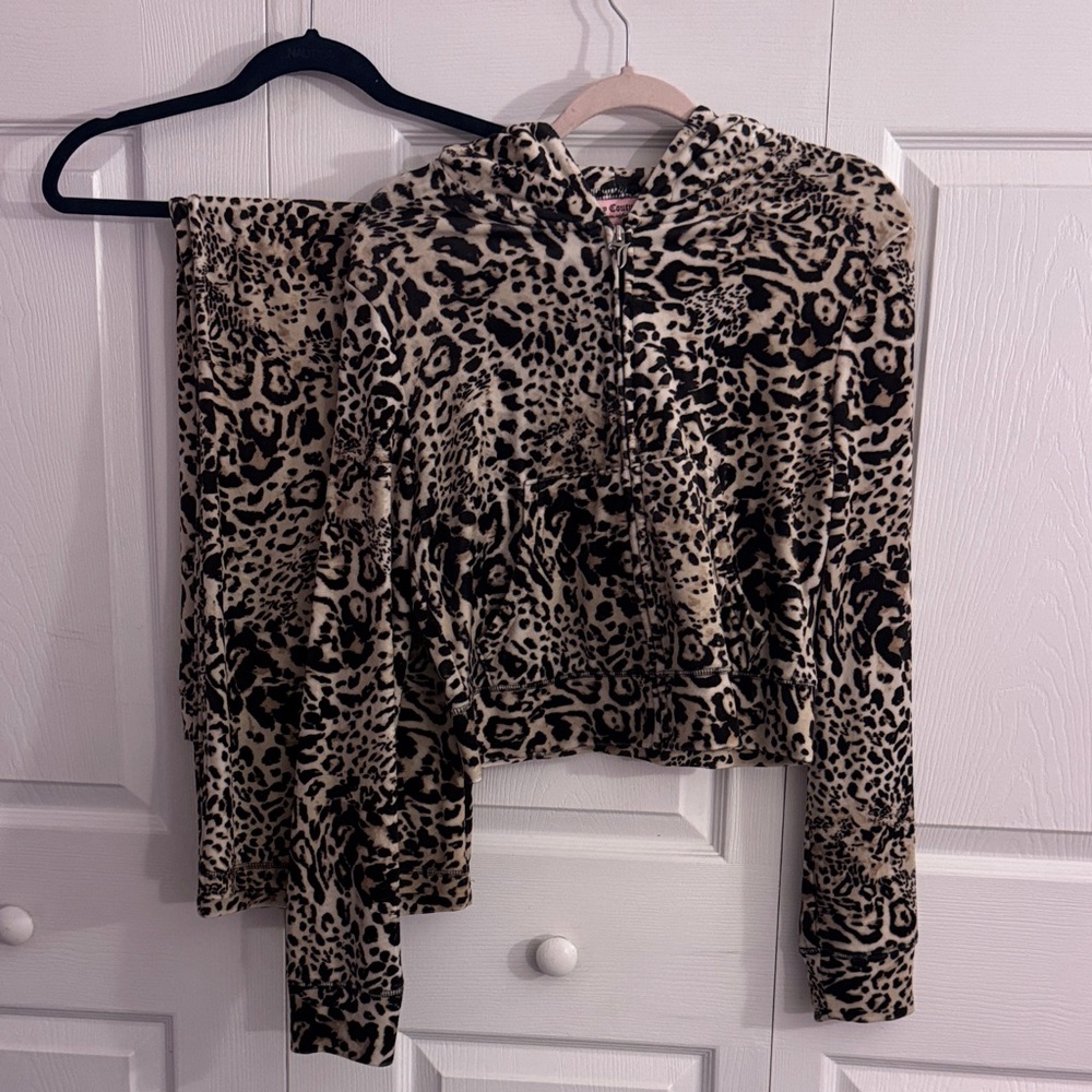 Leopard Print Women's Top